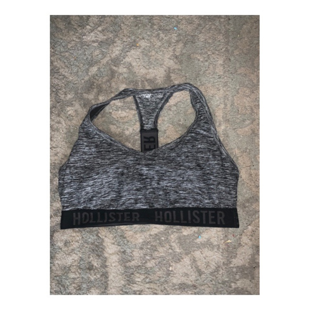 HOLLISTER sports bra